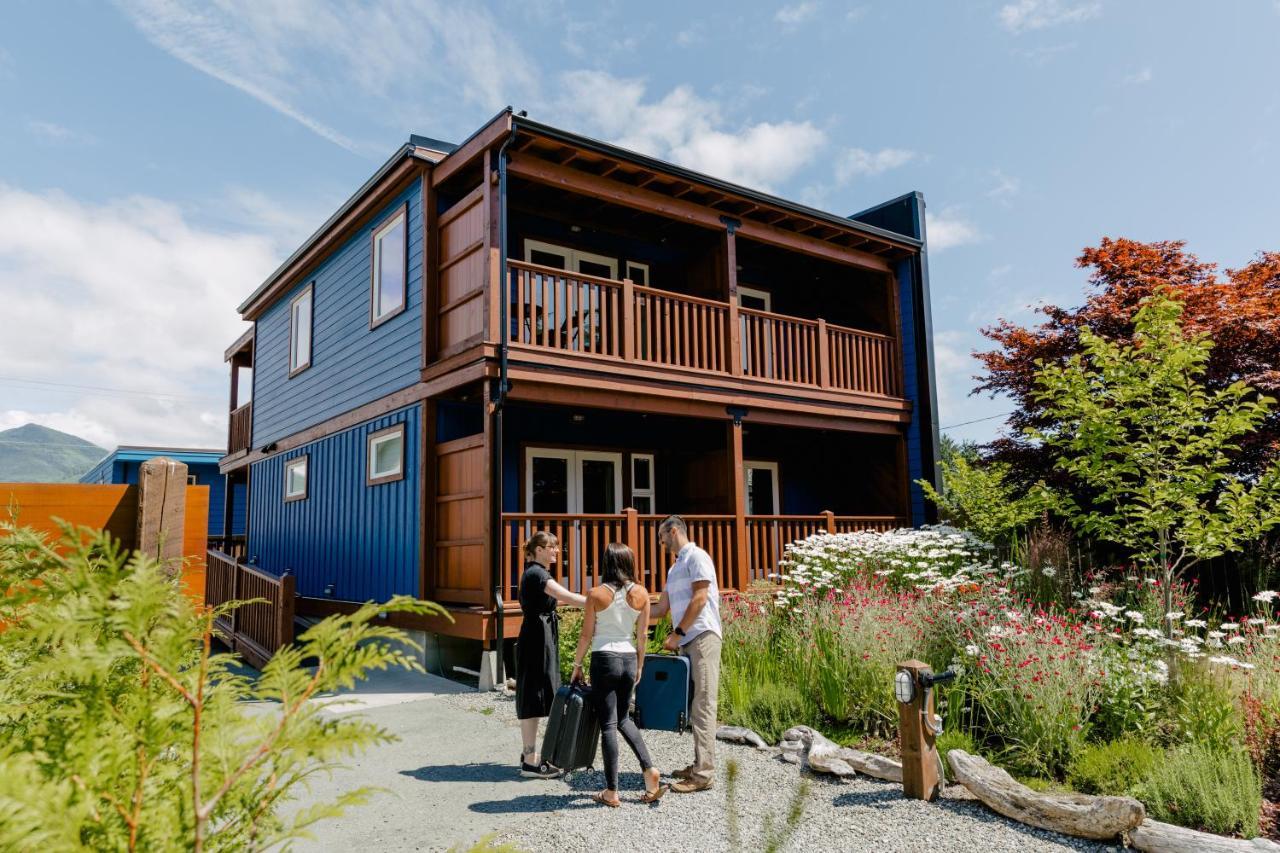 Pluvio restaurant&rooms Ucluelet Exterior foto