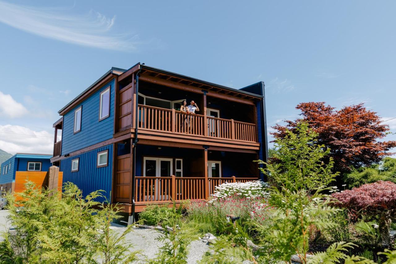 Pluvio restaurant&rooms Ucluelet Exterior foto