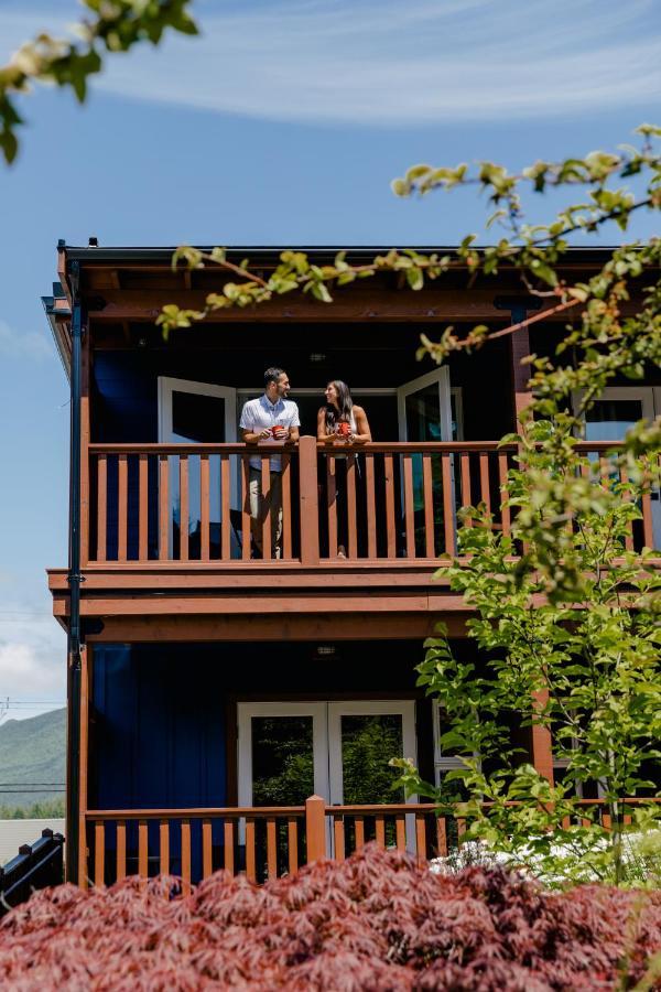 Pluvio restaurant&rooms Ucluelet Exterior foto